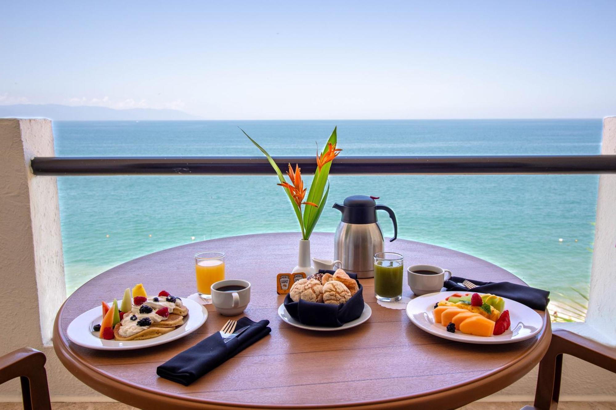 Plaza Pelicanos Grand Beach Resort All Inclusive Puerto Vallarta Kültér fotó