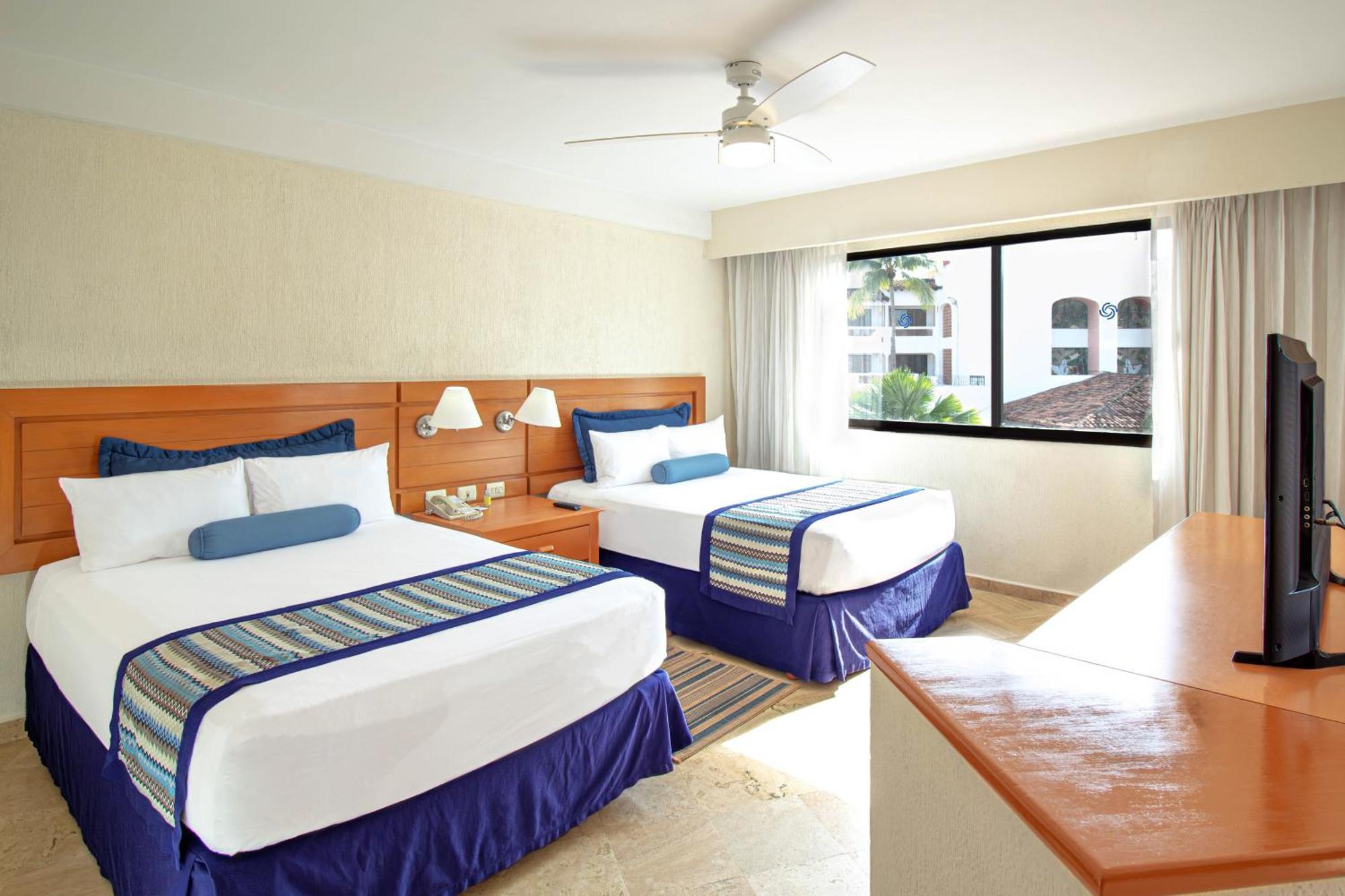 Plaza Pelicanos Grand Beach Resort All Inclusive Puerto Vallarta Kültér fotó